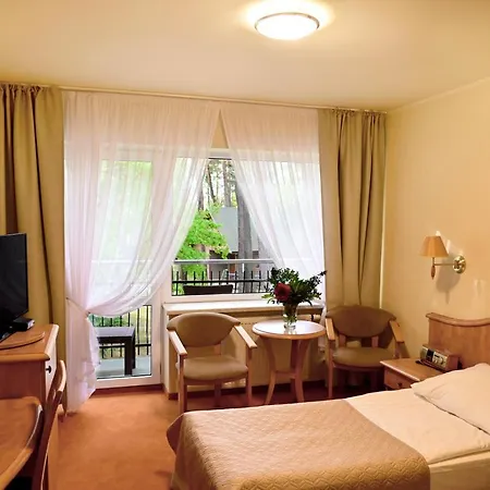 Vakantiepark Kompleks Wypoczynkowy, Glamping Roza Wiatrow