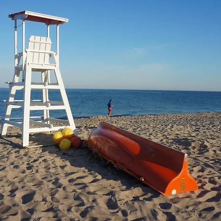 Kompleks Wypoczynkowy, Glamping Roza Wiatrow ダルウフコ