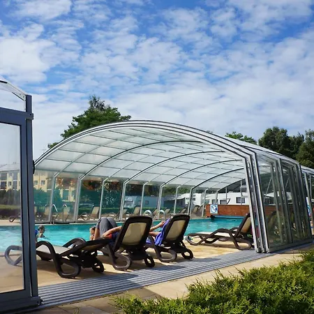 Kompleks Wypoczynkowy, Glamping Roza Wiatrow * ダルウフコ