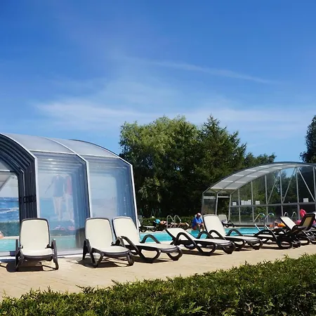 ホリデーパーク Kompleks Wypoczynkowy, Glamping Roza Wiatrow