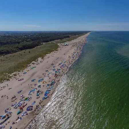 ホリデーパーク Kompleks Wypoczynkowy, Glamping Roza Wiatrow *