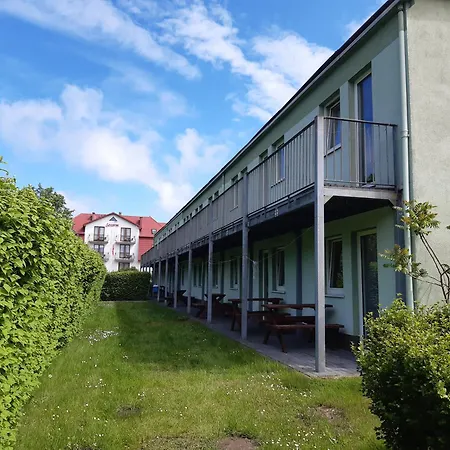 Vakantiepark Kompleks Wypoczynkowy, Glamping Roza Wiatrow Darlowko
