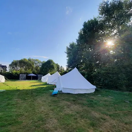 Kompleks Wypoczynkowy, Glamping Roza Wiatrow